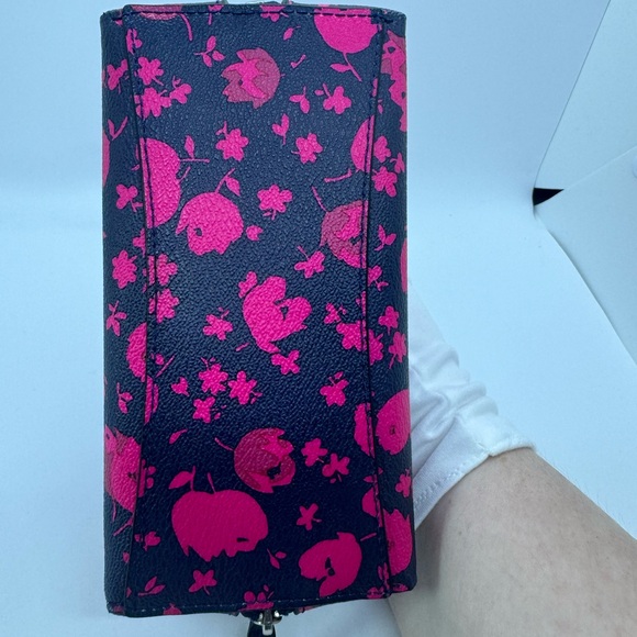 Coach Sienna Rose Print Midnight Pink Ruby Cosmetic Bag - Picture 15 of 15